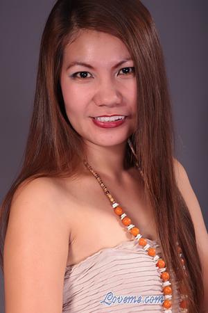 Philippines women