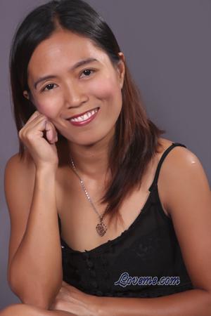 115553 - Erlinda Age: 40 - Philippines