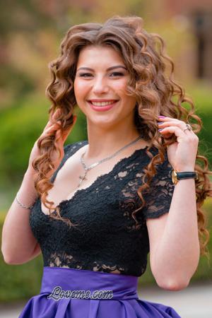 163594 - Valentina Age: 27 - Ukraine