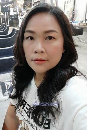 197769 - Ratchaneekorn (Soey) Age: 38 - Thailand