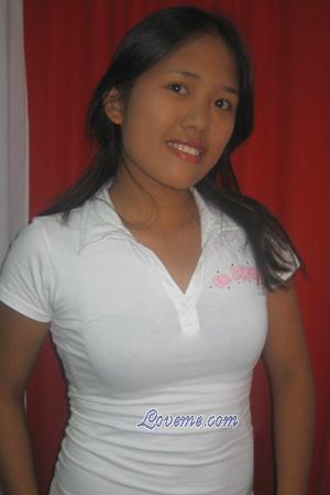 83074 - Merry Cris Age: 26 - Philippines