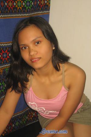 88370 - Rizza Age: 25 - Philippines