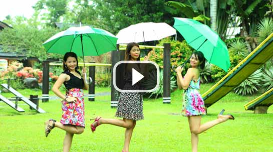 When it rains, it pours beautiful women in Davao City!