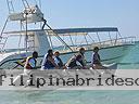 cartagena-women-boat-1104-40